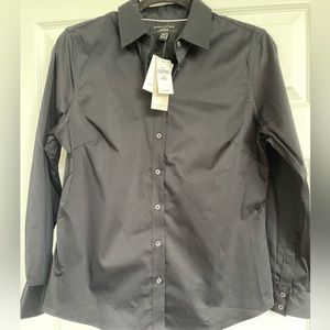 Size 10 petite black fitted button down.